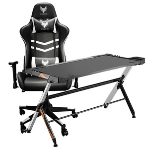 חדר גיימינג מושלם! שולחן גיימינג RGB + כיסא גיימינג SPARKFOX