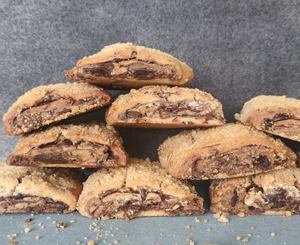 ממזייר במילוי שוקולדים - מאפה מזרח אירופאי