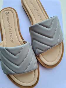 כפכף תיפורים