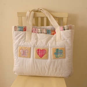 תיק גדול לאמא "אביב"