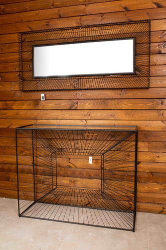 קונסולה עם מראה מדף זכוכית ומתכת בשחור