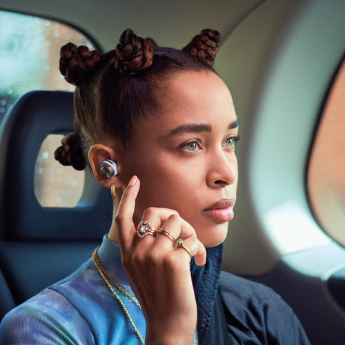 ������� Bluetooth �������� ��� PI7 ���� Bowers & Wilkins ��� White