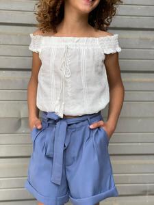 טופ אופשולדרס עם גדיל