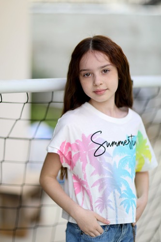 חולצה קרופ עם דפוס