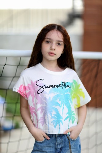 חולצה קרופ עם דפוס