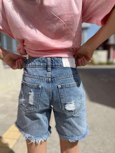 ברמודה ג'ינס קרעים