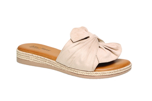 כפכפים נוחים בצבע בז