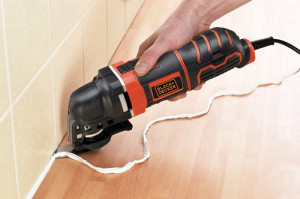 מולטיטול חשמלי דגם B-MT300KA מבית Black & Decker
