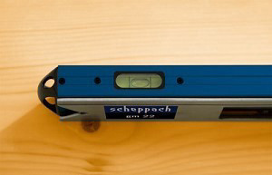 מד זווית דיגיטאלי מקצועי מדויק עם פלס בועה scheppach דגם gm 22