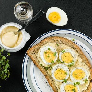 פורס ביצים אלומיניום