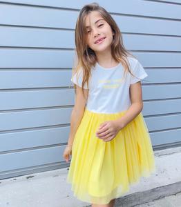 שמלת טול מסתובבת