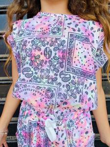 חולצה ללא שרוול