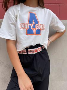 חולצת קרופ קמפוס