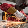 משחזת זווית נטענת בראשלס "5 + 2 סוללות DeWALT 18V 5Ah 