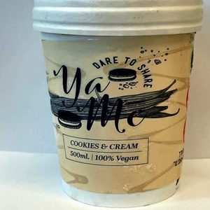 Ya-me!גלידת קרם וניל ועוגיות טבעונית(500 מ"ל)