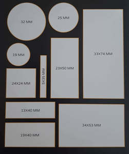 10 דפי מדבקות במגוון גדלים וצורות 