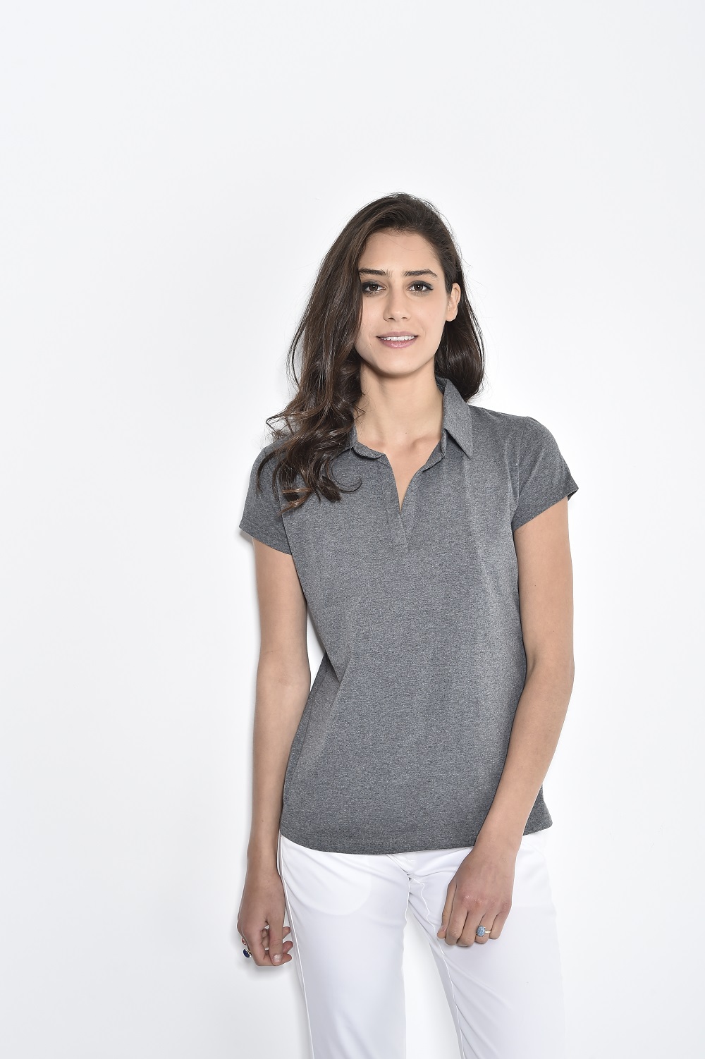 חולצת פולו לייקרה אפורה