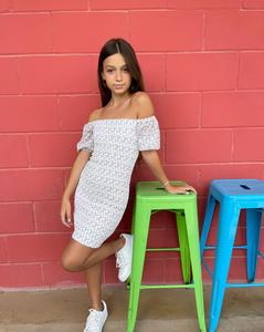 שמלת ציפקות