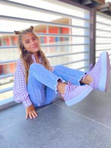 סניקרס עם תכשיטים