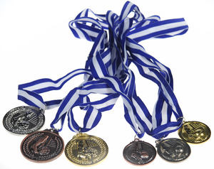 מדליה + סרט (I) כדורגל זהב