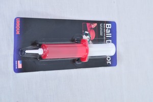 מזרק דבק לתיקון כדורים