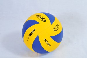 כדורעף מקצועי דמוי עור RSV 200 PACE