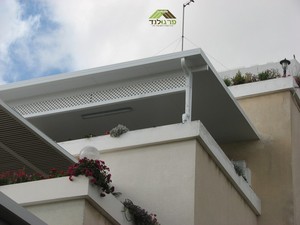 פרגולות אלומיניום מדגם: פאנל אלומיניום מבודד