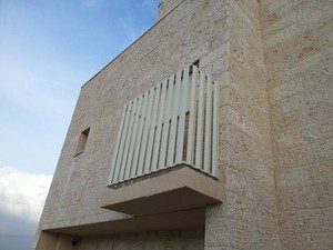 מסתור אלומיניום למזגן / מסתור אלומיניום לכביסה, מדגם : A