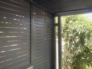 מסתור אלומיניום לפרטיות מדגם A1