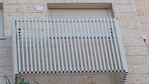 מסתור כביסה/מזגן -  מדגם חצי עגול אנכי