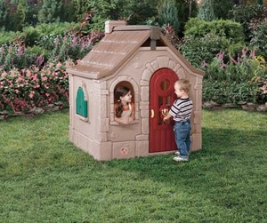 בית מהאגדות דמוי אבן Step 