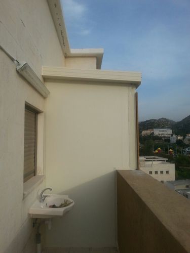 סגירת מרפסת משלבת חלונות